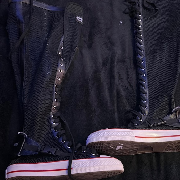 Thigh high black and white lace up sneakers - Picture 1 of 4